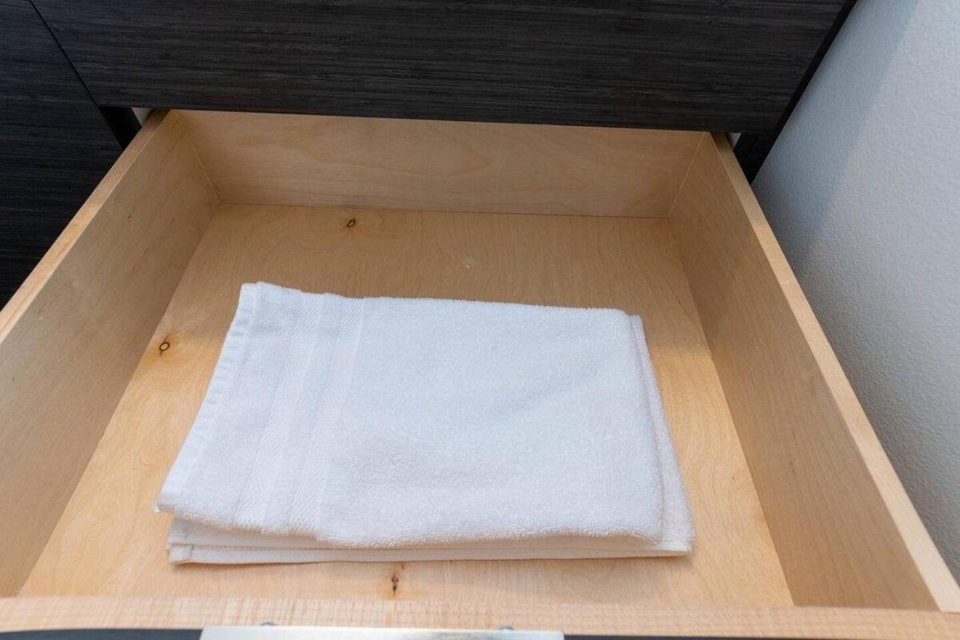 Self Check-In-Washer-Dryer-4Ksmart Tv-King Bed-Gym Tacoma Exterior photo